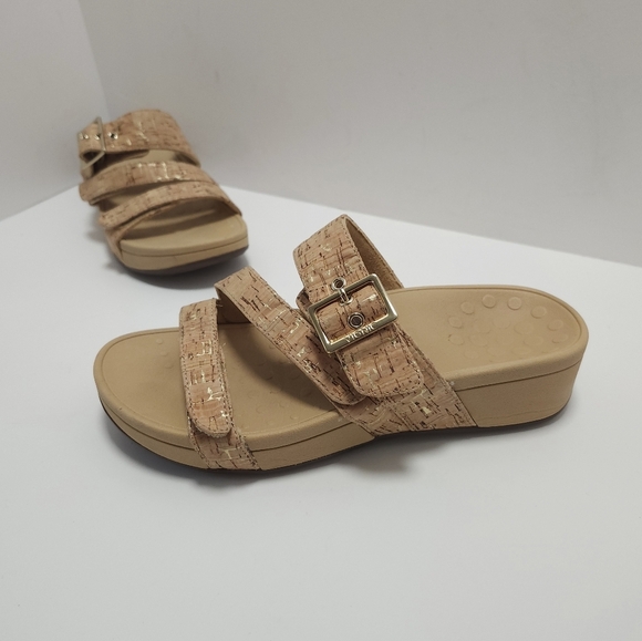 Vionic Rio Womens Sandals Size 8 Wedge Strappy Buckle Comfort - Picture 1 of 6